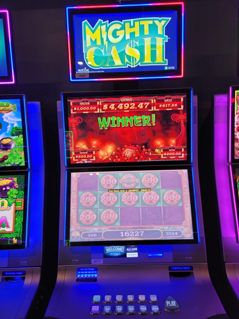 Play Mighty Cash At Mole Lake Casino Lodge In Crandon